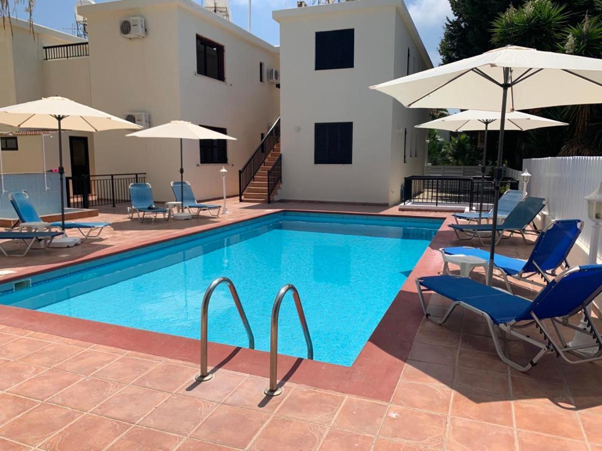 Seashell Apartments Paphos Luaran gambar