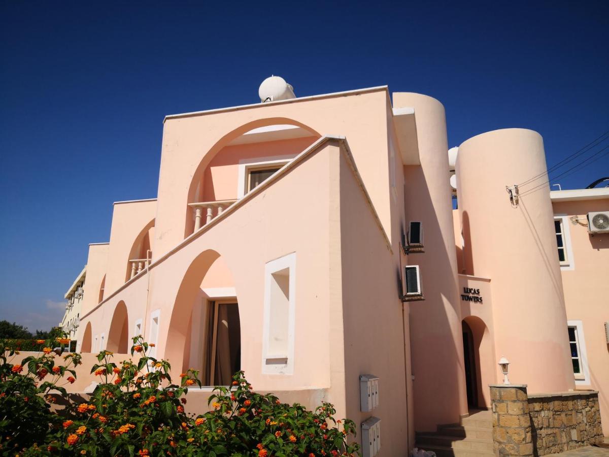 Seashell Apartments Paphos Luaran gambar