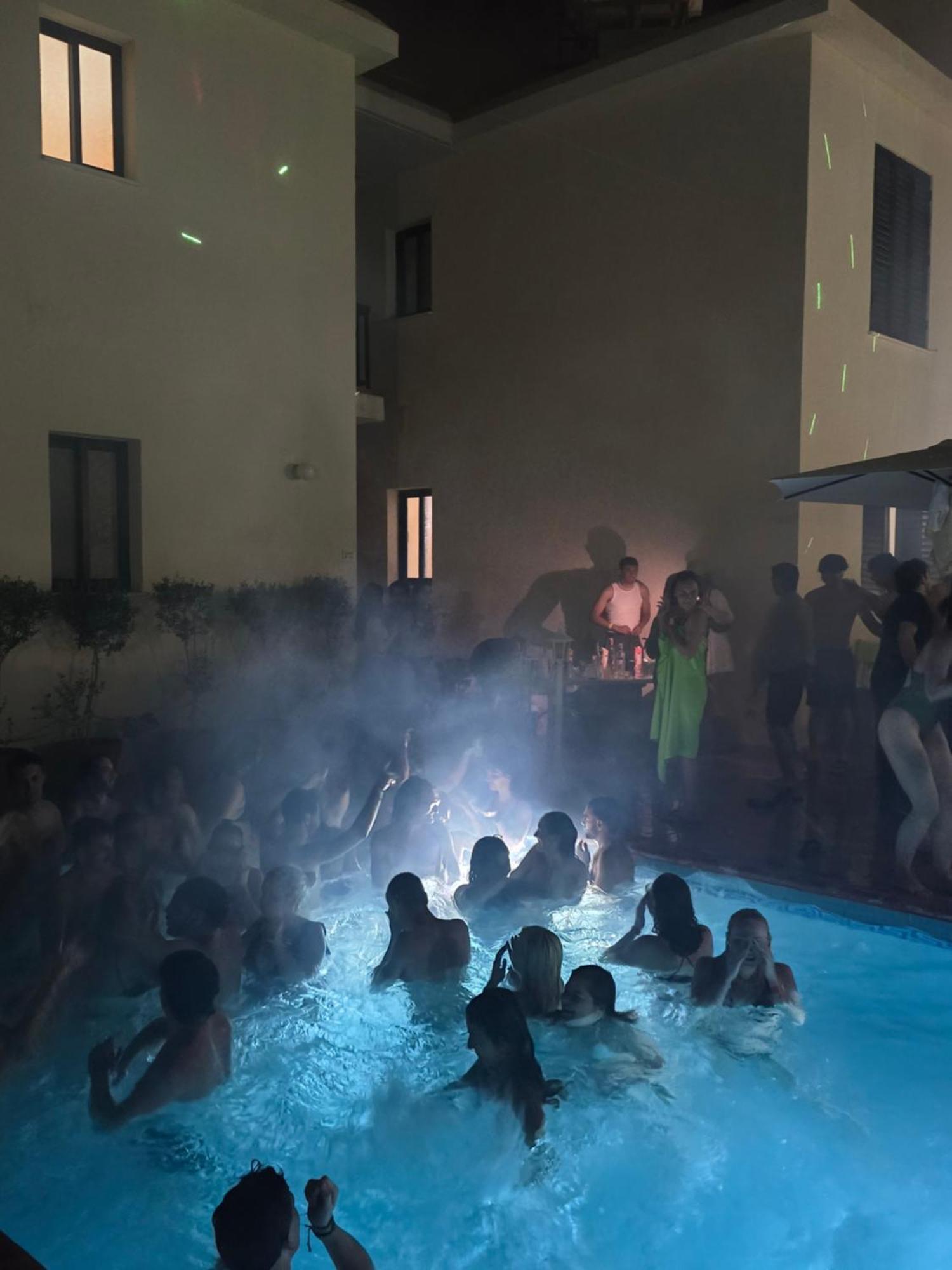 Seashell Apartments Paphos Luaran gambar
