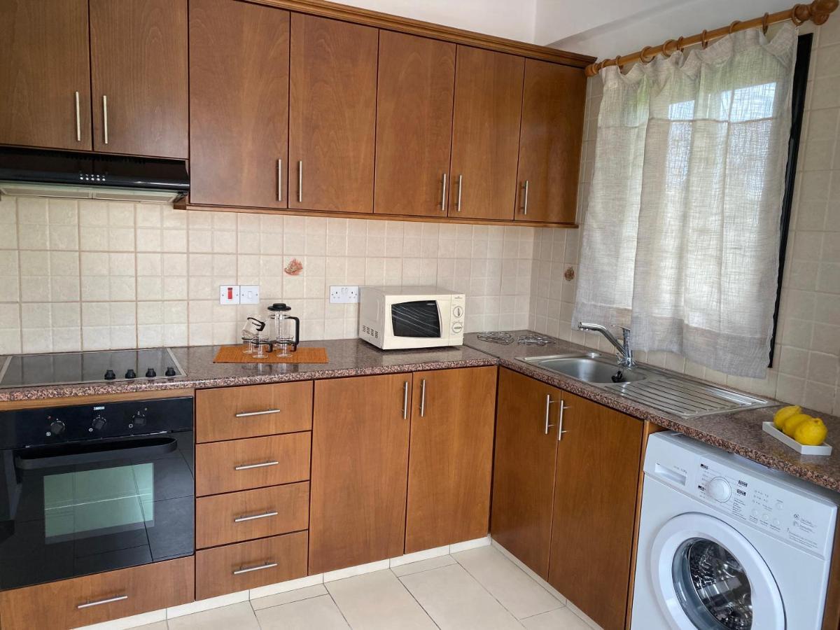 Seashell Apartments Paphos Luaran gambar