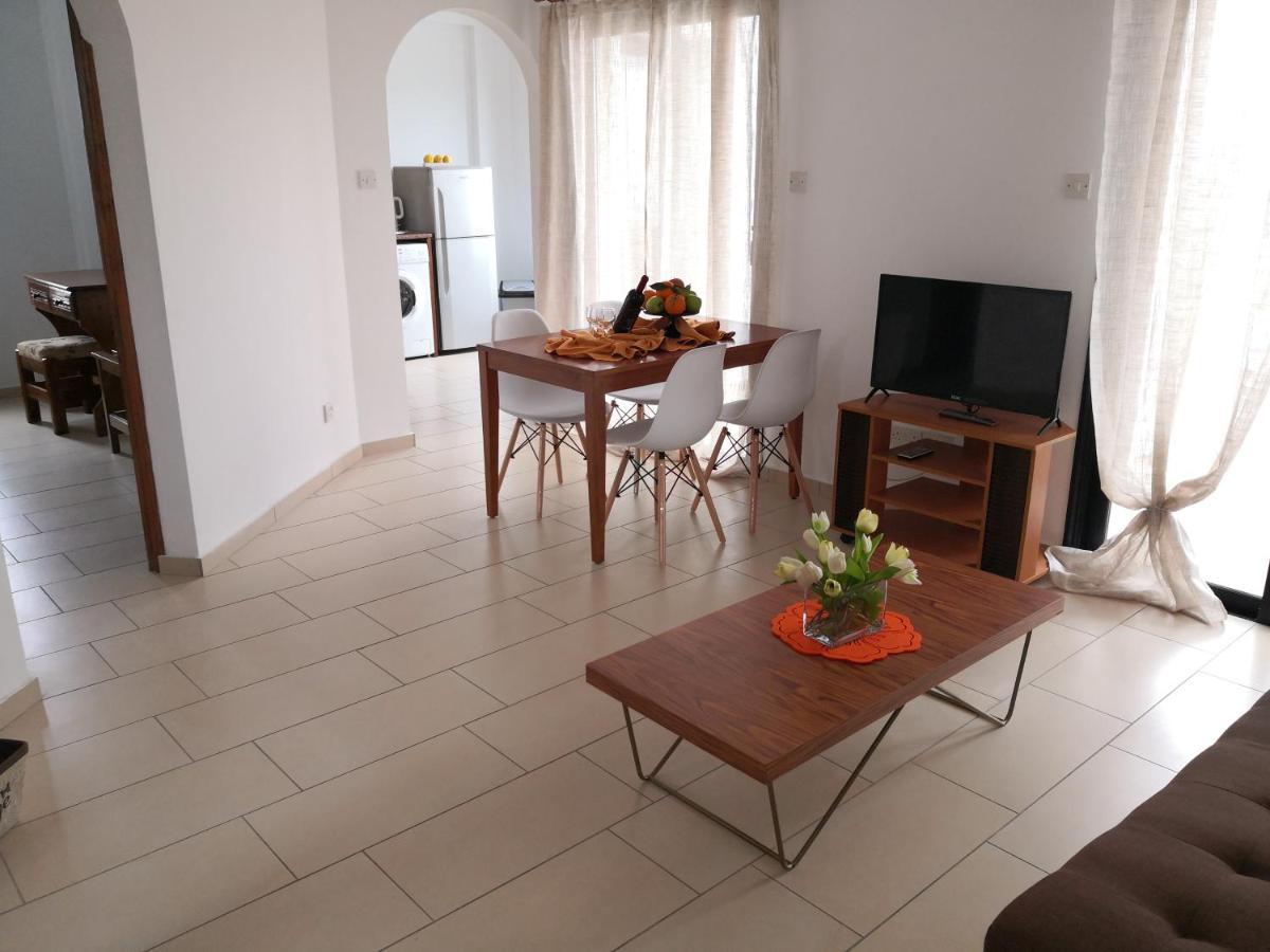 Seashell Apartments Paphos Luaran gambar